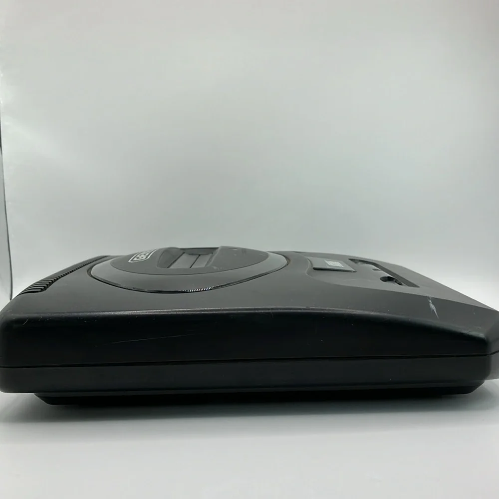 Sega Genesis Model 2 MK-1631 Vintage Video Game Console System‎ Untesed